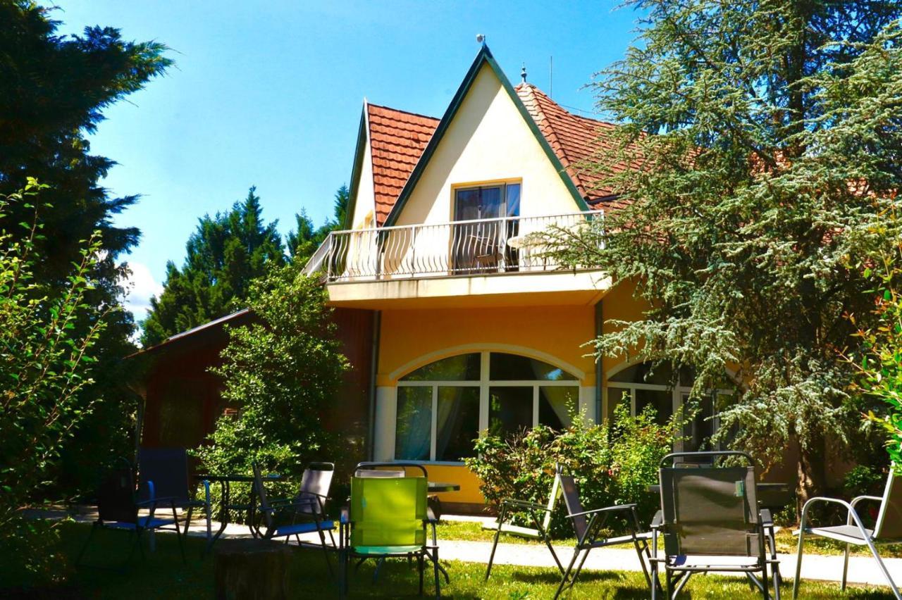 Hotel Wagner Panzio Cserszegtomaj Esterno foto