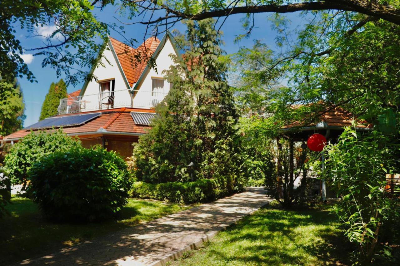 Hotel Wagner Panzio Cserszegtomaj Esterno foto