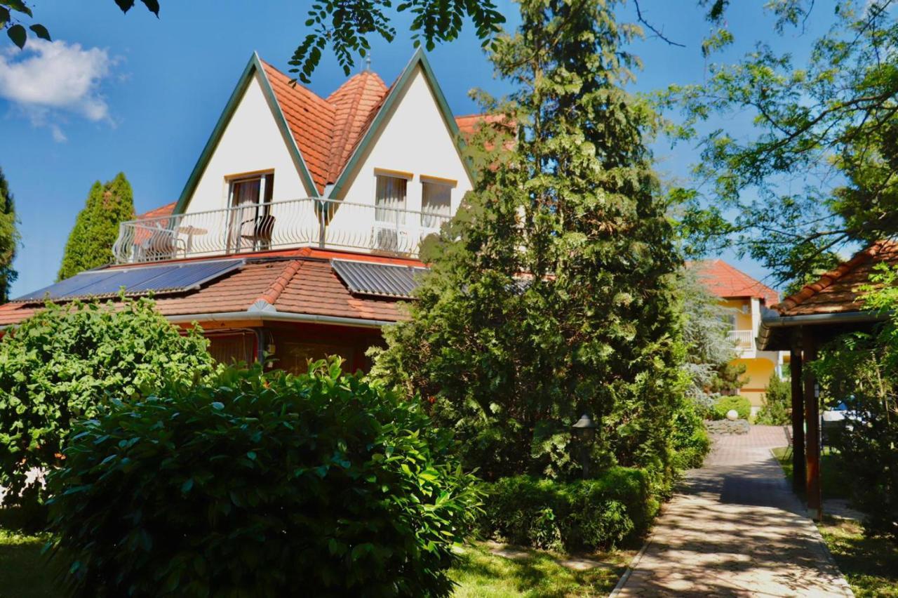 Hotel Wagner Panzio Cserszegtomaj Esterno foto