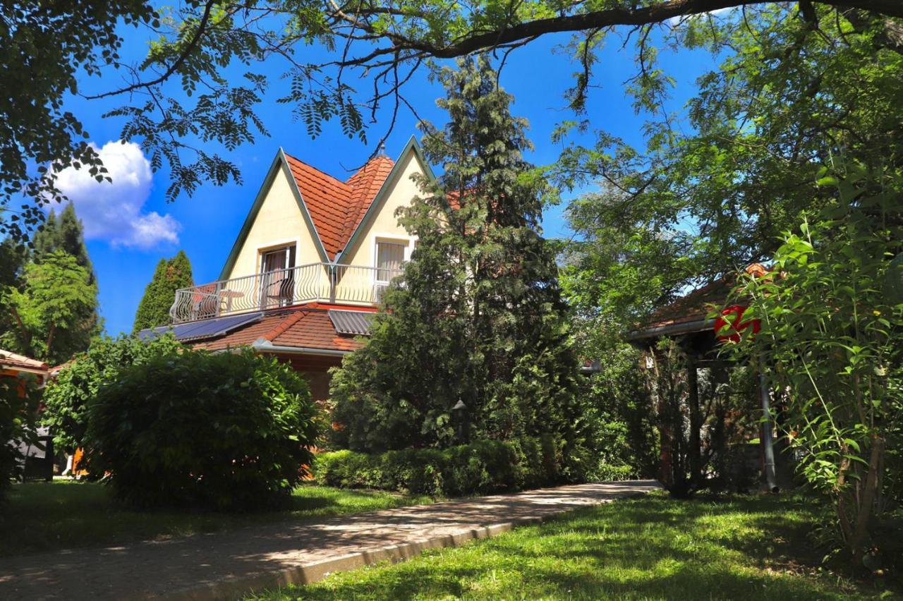 Hotel Wagner Panzio Cserszegtomaj Esterno foto