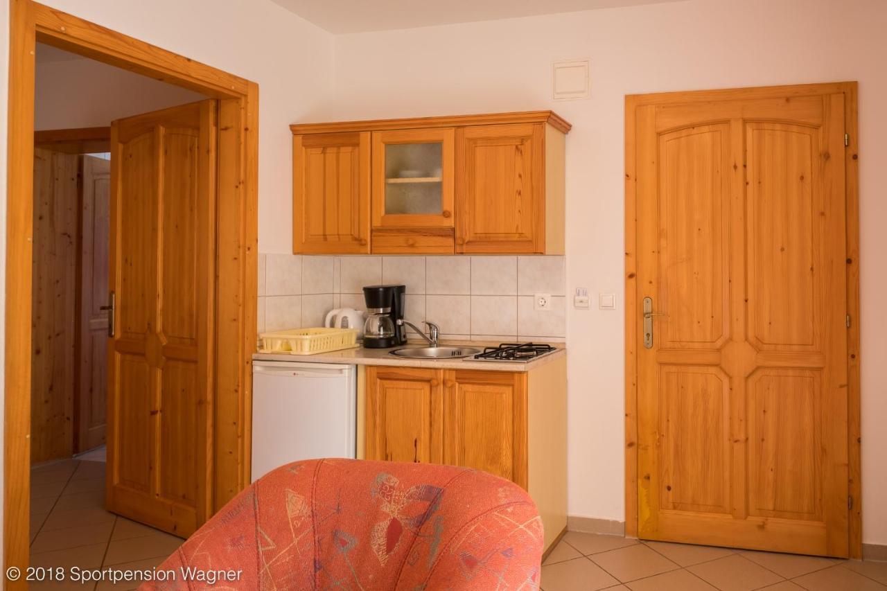 Hotel Wagner Panzio Cserszegtomaj Esterno foto
