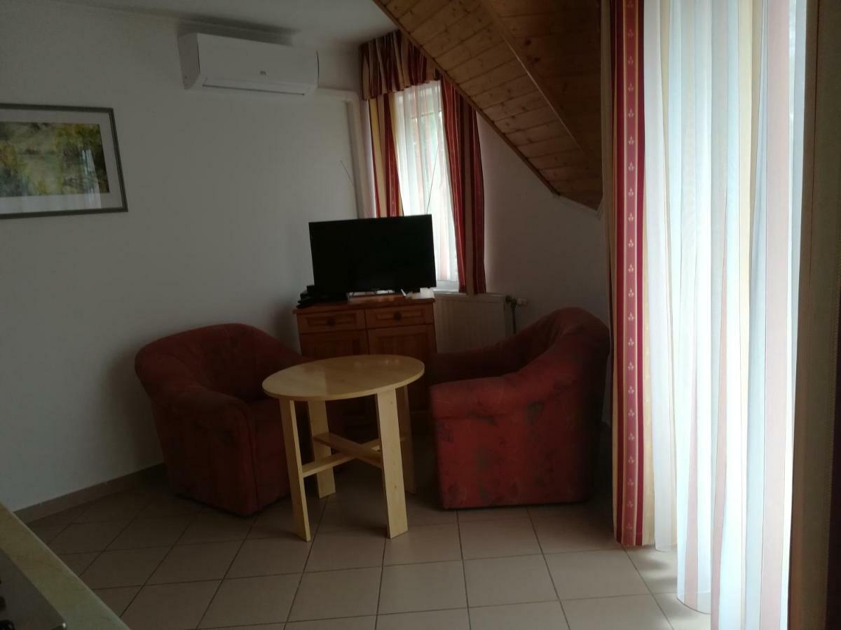 Hotel Wagner Panzio Cserszegtomaj Esterno foto
