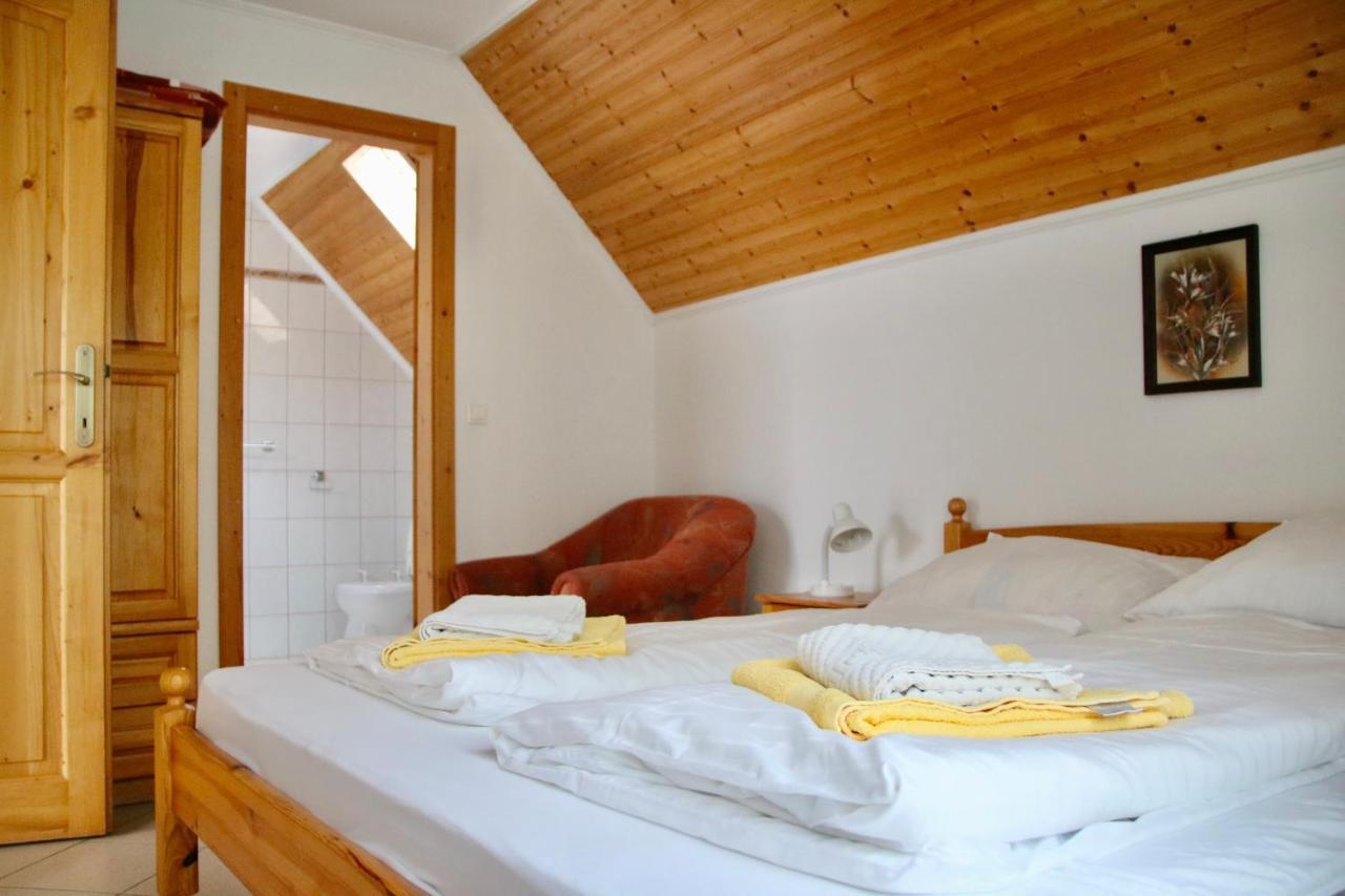 Hotel Wagner Panzio Cserszegtomaj Esterno foto